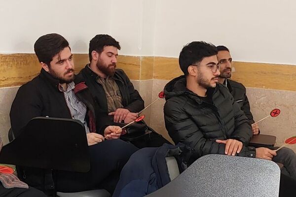  کارگاه تبیین و واکاوی ضروریات سفر یادگیری در دبیرستان‌ نمونه‌دولتی ولایت بهارستان‌دو