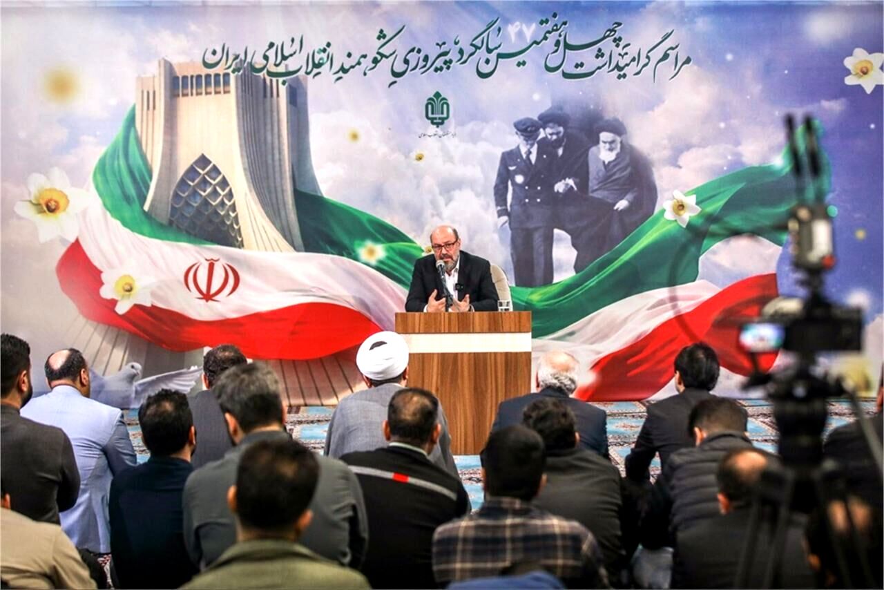 انقلاب اسلامی یک «نه» به نظام سلطه بود