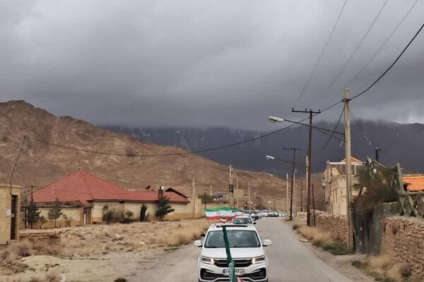 رژه خودرویی در روستای علی آباد پیشکوه