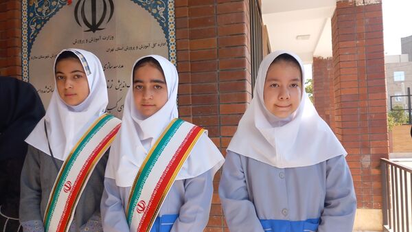 گرامیداشت هفته نیروی انتظامی در مدارس شهرستان ملارد