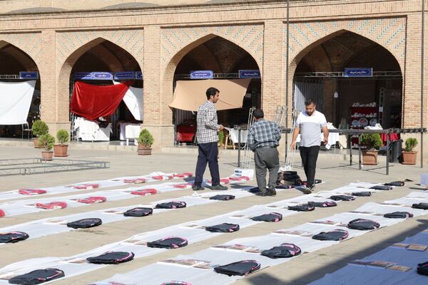 توزیع ۴۰۰ بسته لوازم تحریر برای دانش‌آموزان نیازمند در تبریز