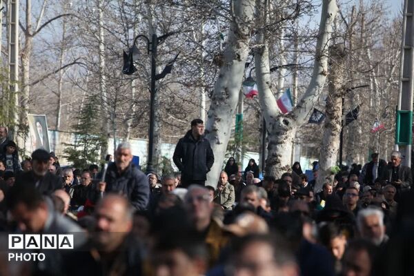 شکوه تجلی ایمان در نماز عید فطر و آغاز سال نو