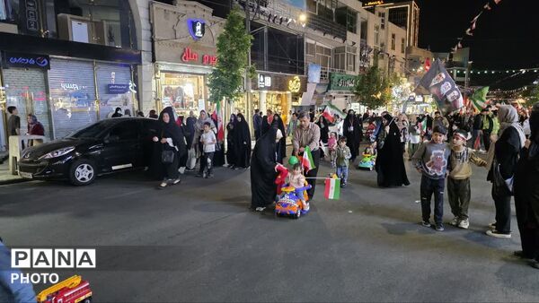حرکت خودرویی سربازان 1400 پای کار انقلاب