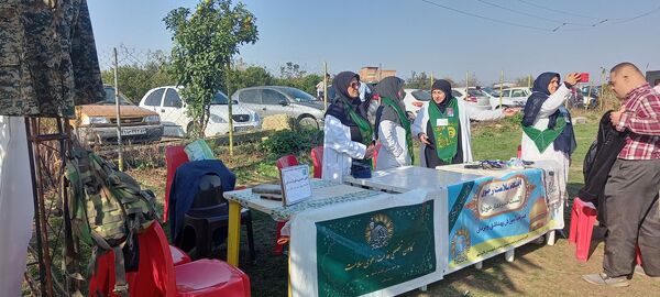 همایش پیاده‌روی در روستای کروا قائمشهر