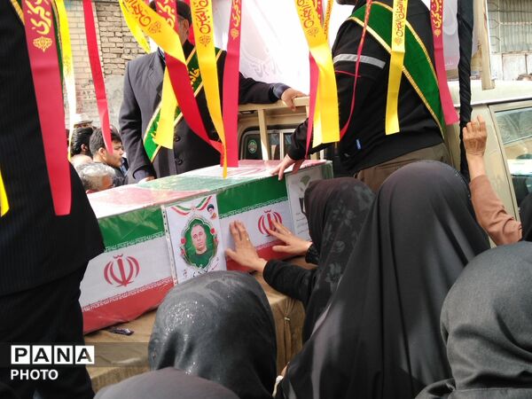 باز هم خون مقدس شهید همه را برای بدرقه فرا خواند