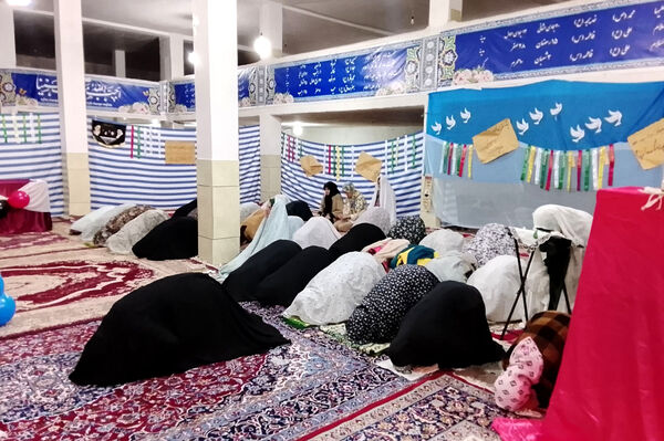 آئین پایانی سه روز انس با معبود