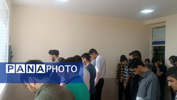 سفر دانش‌آموزان خراسان رضوی به دیدار مقام معظم رهبری 