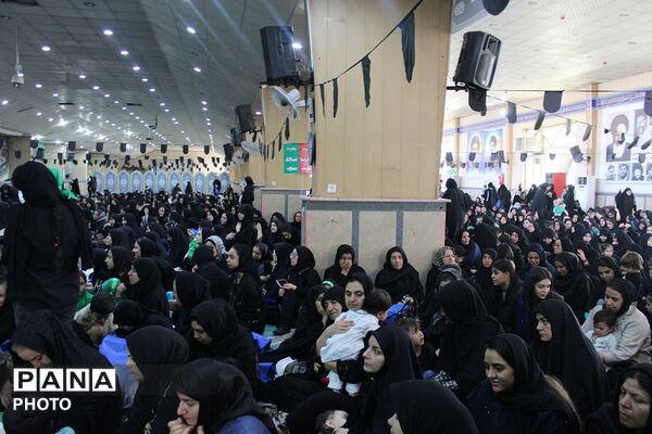 همایش بزرگ شیر خواران حسینی در مصلا نماز جمعه چهاردانگه