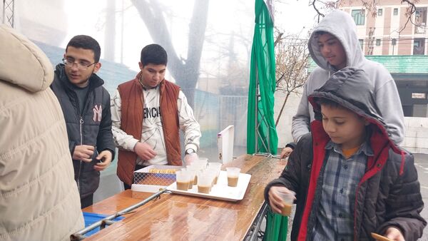 برپایی موکب در دبیرستان شهید بابایی به مناسبت بعث پیامبر‌(ص)