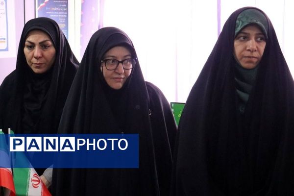  افتتاح سایت دبیرستان فرزانگان قدس با حضور مدیرکل سمپاد