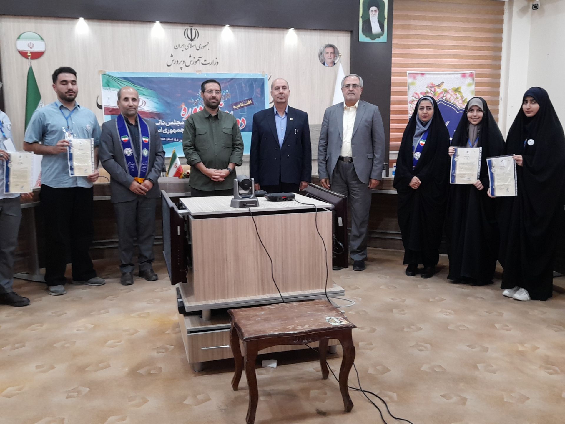اعتبارنامه دوزادهمین دوره مجلس در همدان اعطا شد