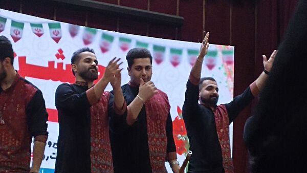 سالگرد پیروزی انقلاب اسلامی و روز جوان در محمودآباد 