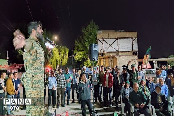 تداوم اجتماعات خیابانی در نیشابور