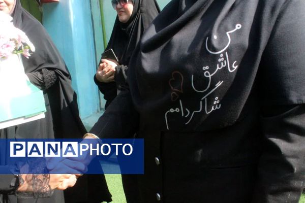 بانگ سپاس معلم در مدارس گلوگاه 