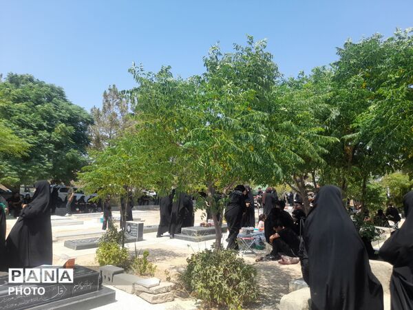 مراسم روز عاشورا در روستای عظیم اباد 