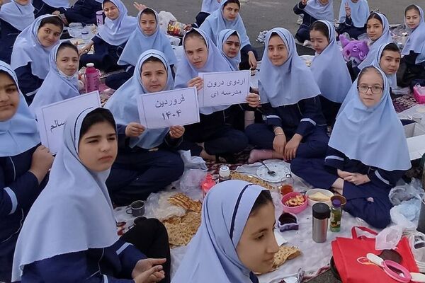 برگزاری اردو درون مدرسه‌ای در بهارستان ۲