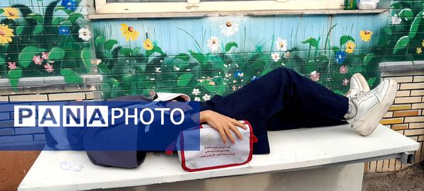 مانور سراسری زلزله در دبیرستان حداد 