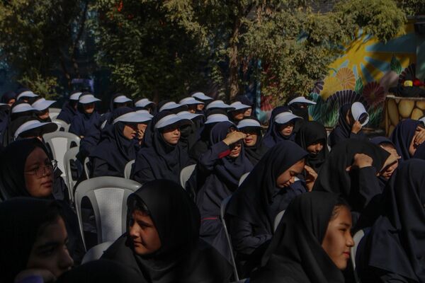 آیین بزرگداشت هفته بهداشت روان و انتخابات همیار مشاوران