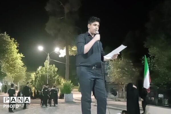 دانش‌آموزان زرقانی؛ میراث‌دار راه رهبر شهید