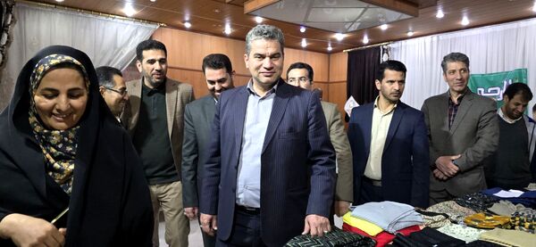 برپایی بازارچه نوروزی ارغوان در فاروج