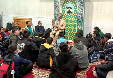 تقویت ارتباط معنوی دانش‌آموزان با برنامه‌های فرهنگی در دبیرستان شاهد افشار