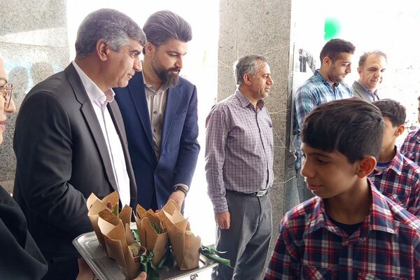 «جشن جوانه‌ها» ویژه دانش آموزان پایه هفتم در مدرسه دانشمند شهرستان پردیس