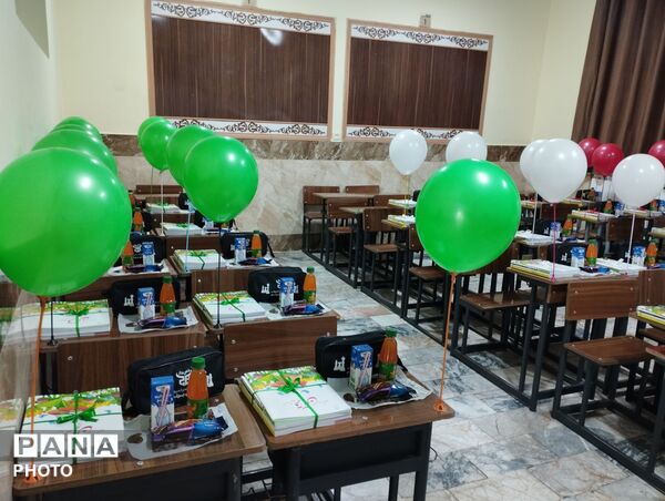 برگزاری جشن شکوفه ها در دبستان امامت ناحیه دو