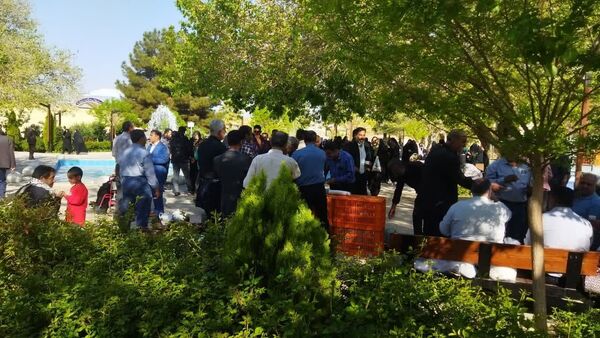 برپایی نماز عید سعید فطر در پارک شهدای کوچه بیوک