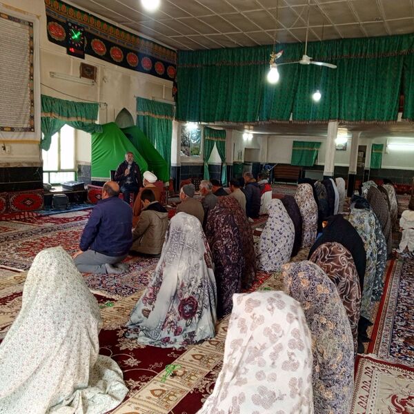 نماز عید فطر در مسجد صاحب الزمان روستای گزکوه