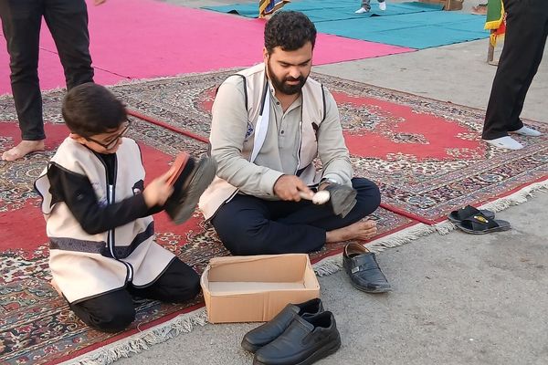 برپایی موکب «عشاق الحسین(ع)» سازمان دانش‌آموزی شهرستانهای تهران در مسیر زائران اربعین