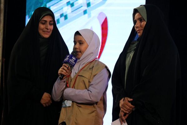 همایش مادر دختری خبرنگار شو