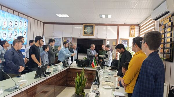 فرماندهان واحدهای حوزه مقاومت بسیج ۷ دانش‌آموزی مشهد مقدس به خط شدند
