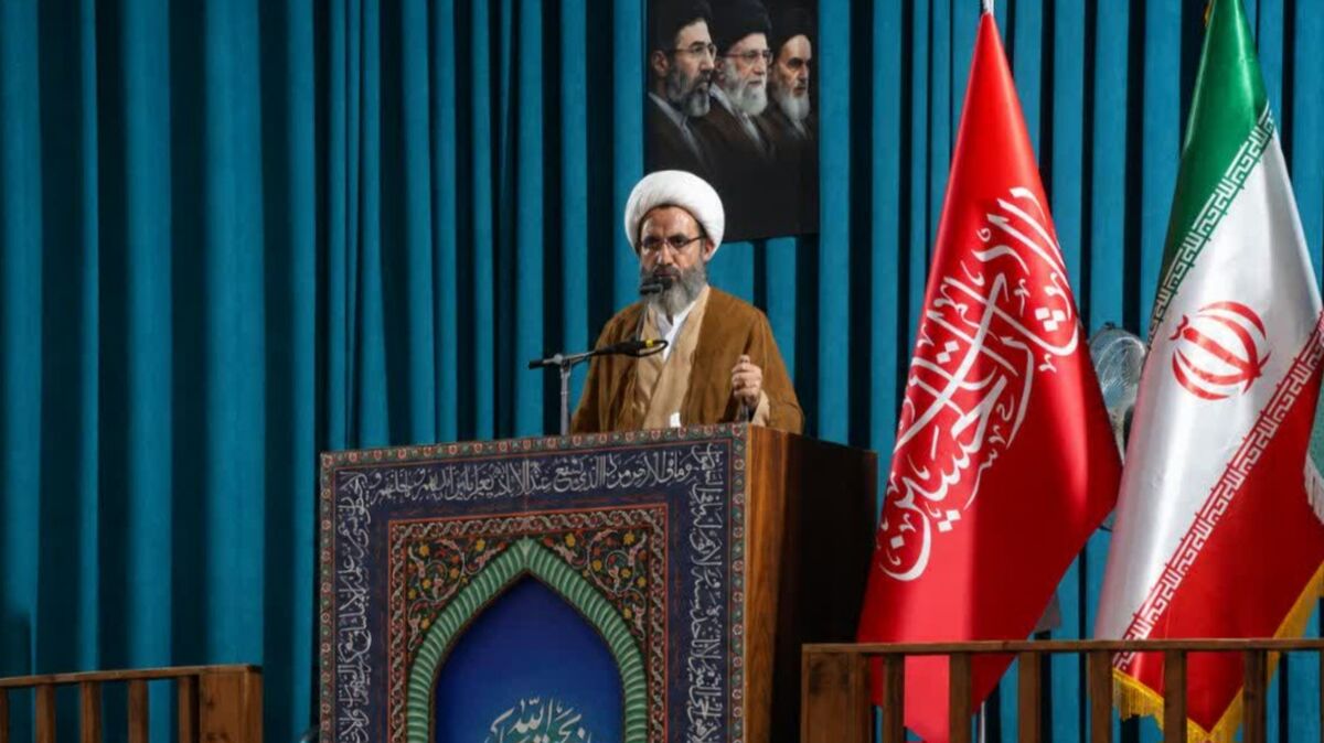 فرقه‌گرایی، مهم‌ترین سلاح دشمن برای تجزیه ایران است