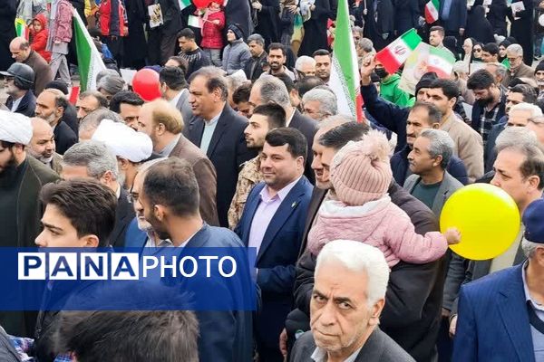 ۲۲ بهمن، میعادگاه حضور آگاهانه مردم قرچک در صحنه