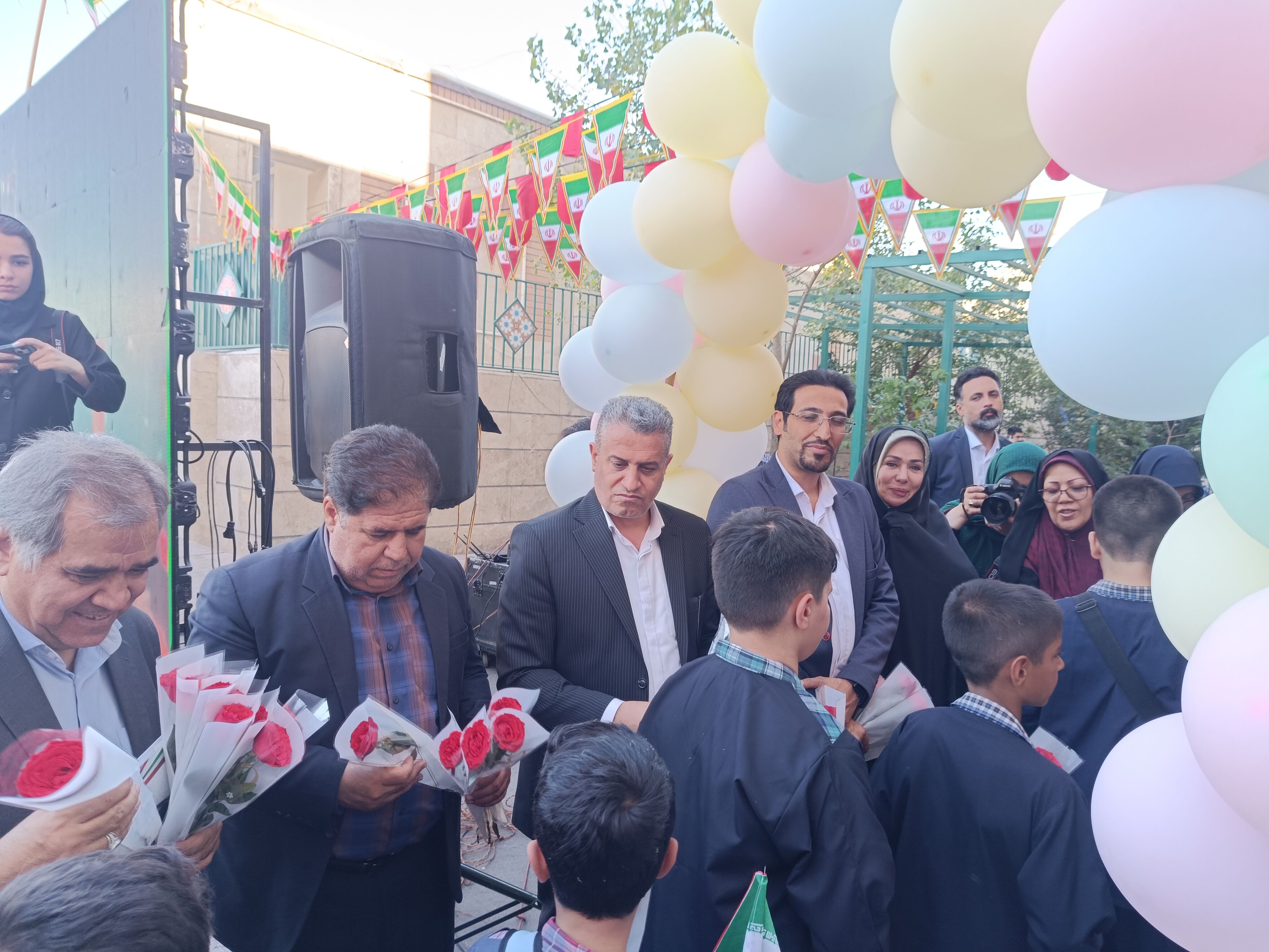 بازگشایی مدارس شهر تهران، فصل نو، رویاهای نو