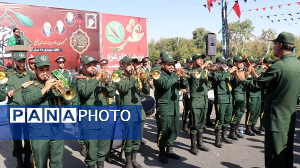 کاروان عشق و وفا از میدان بزرگمهر تا گلستان شهدا
