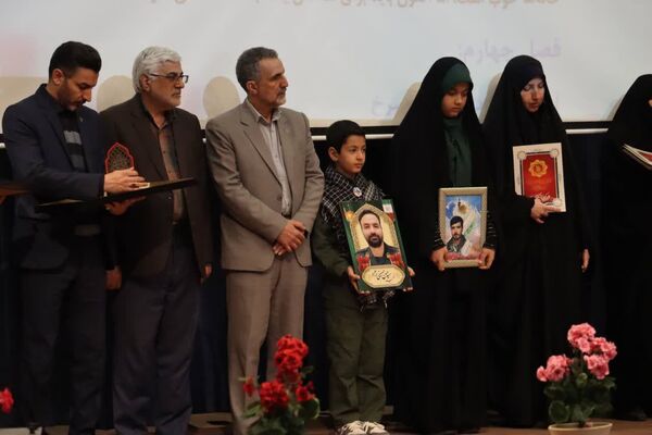 یادواره شهدا در فرهنگسرای مصلی‌نژاد ناحیه ۶ مشهد