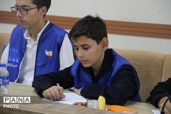 نشست صمیمی مدیرکل آموزش و پرورش استان همدان با خبرنگاران پانا