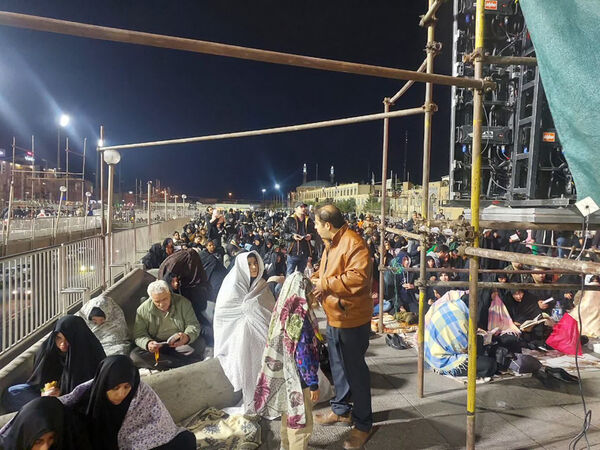 مراسم احیاء سومین شب قدر در حرم حضرت معصومه(س)