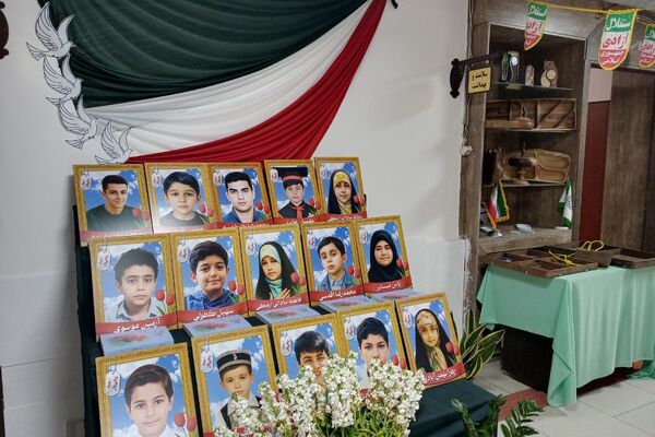 نمایشگاه دهه فجر اداره آموزش و پرورش رباط‌کریم