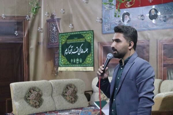 برگزاری باشکوه هشتمین محفل ویژه قرآنی «رواق» با محوریت ترویج جلسات خانگی قرآن کریم در شهرستان فلارد
