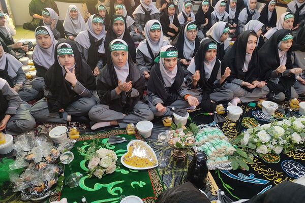 افتتاحیه هیئت فاطمه الزهرا در مکتب فاطمی دبستان دانش