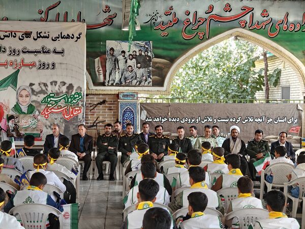 زنگ استکبار ستیزی در کرمانشاه به صدا در آمد