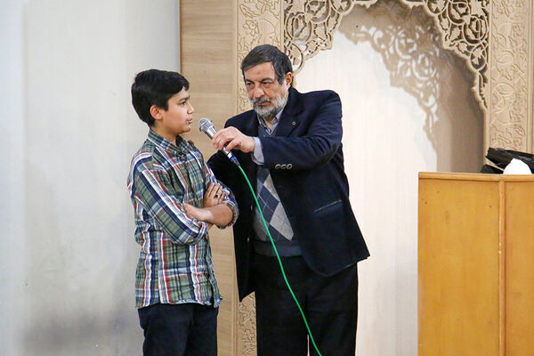 دورهمی قرآنی حافظان و قاریان نوجوان در حرم حضرت معصومه(س)