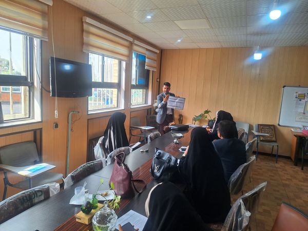 مسابقه بزرگ لیگ دانش آموزی جت مدارس منطقه ۵ تهران