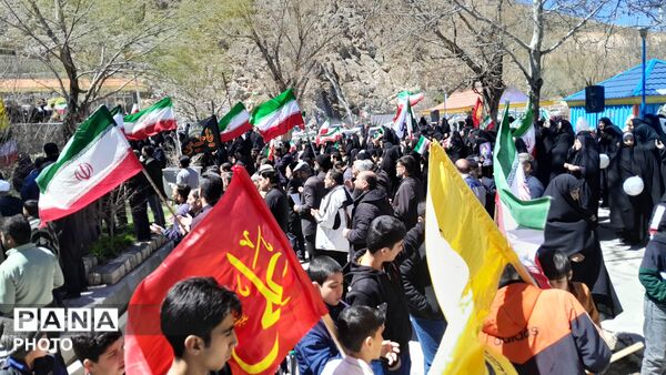 مراسم استغاثه به امام زمان (عج) به همراه آتش زدن بت بعل در گرداب شهر بن