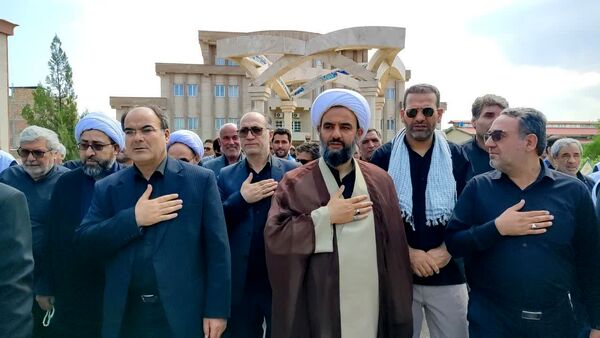 مراسم پیاده روی جاماندگان دیار عشق در شهرستان مرزی پارس آباد