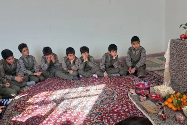 فیروزکوه در پایان پاییز، میزبان یلدای دیرینه شد