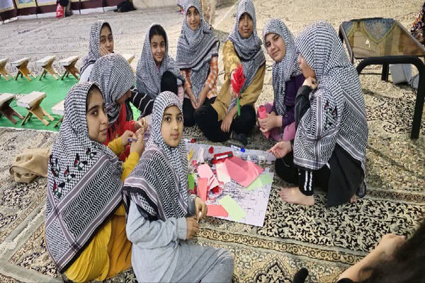 اعتکاف دانش‌آموزی دختران در مسجد پیامبر اعظم شهرک توحید شهرستان جم