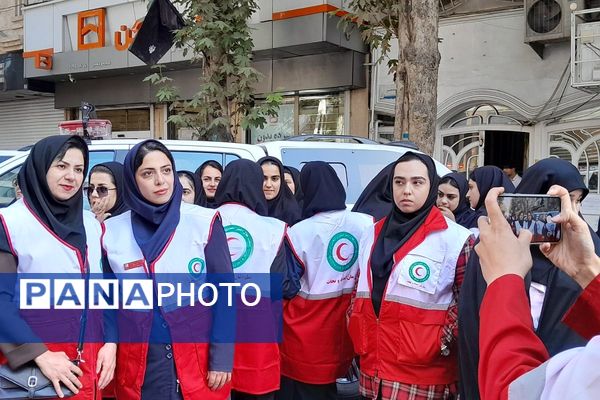 حضور پرشور دختران و پسران شهریار در روز استکبار ستیزی